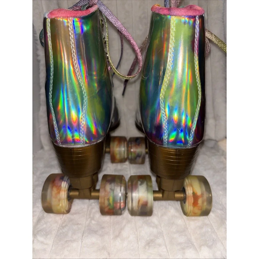 JajaHoho Holographic Roller Skates Quad Wheels Champagne Gold Youth Kids Size 4